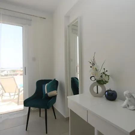 Апартаменты Nissi 3 Amazing Sea View *